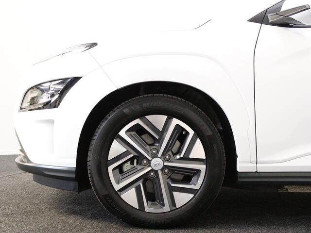Hyundai Kona EV Fashion 64 kWh | Private Lease 429,- p.m. |