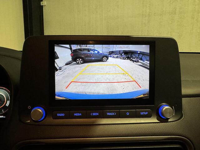 Hyundai Kona EV Comfort 39 kWh Aut. | carplay | stoelverwarming | SOH 100% |