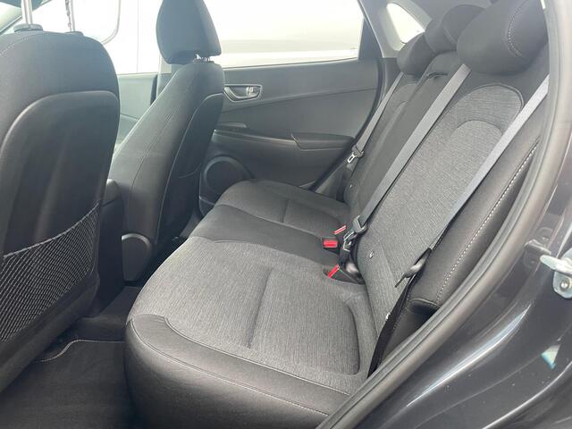 Hyundai Kona EV Fashion 64 kWh | Trekhaak | 1ste eigenaar | dealeronderhouden | Warmtepomp