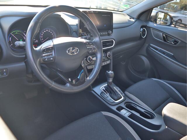 Hyundai Kona 1.6 GDI HEV Comfort | Navigatie | Trekhaak | Camera | Stoel/Stuurwiel Verwarming |