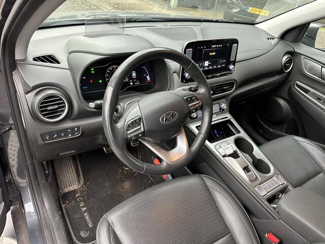 Hyundai Kona EV Premium 64 kWh | SOH 97.4 % | Leder | LED | Adaptive CC | Camera | Side-Steps | (occasion)