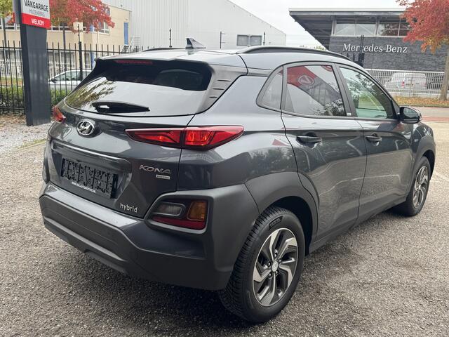 Hyundai Kona 1.6 GDI HEV Fashion // NAVI // APPLE CARPLAY / ANDOID AUTO // CAMERA // CLIMA // CRUISE // STOEL + STUURVERWARMING //