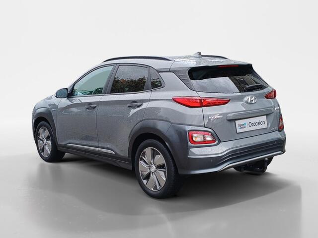Hyundai Kona EV Premium 64 kWh | Leder | Camera | TREKHAAK | Head-Up | Elec Stoel | Stoelverw en ventilatie |