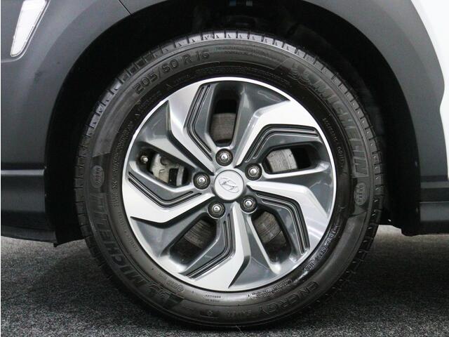 Hyundai Kona 1.6 GDI HEV Comfort + Navigatie | Trekhaak