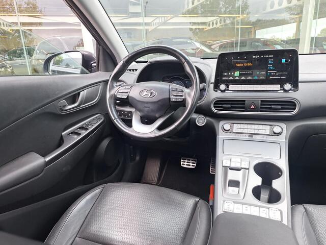 Hyundai Kona EV Premium Sky 64 kWh | 3 Fase | Warmtepomp | Leder | Schuifdak | occasion
