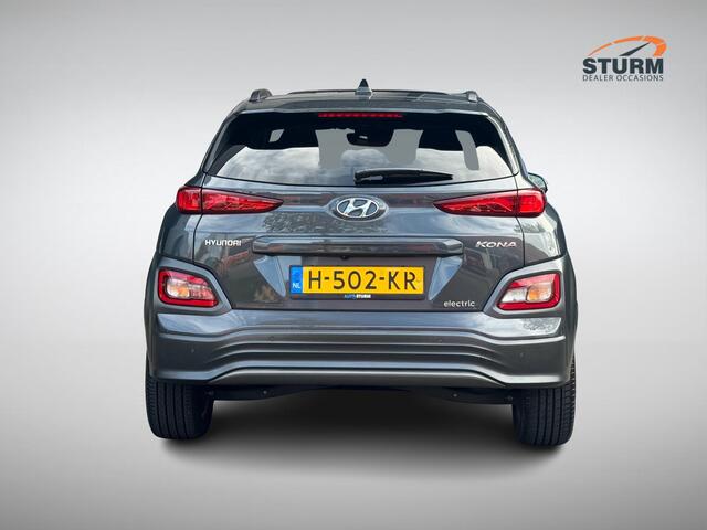Hyundai Kona EV Premium 64 kWh SoH 97% Meest Luxe Uitvoering incl. Schuif-/Kanteldak!