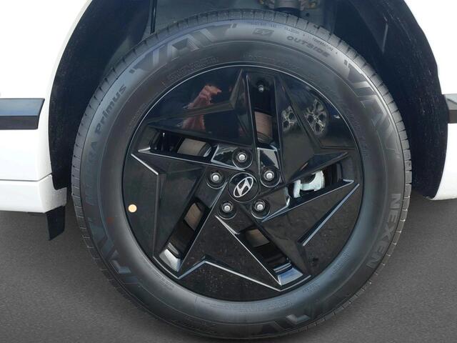 Hyundai Kona Electric Long Range Pure Edition 64.8 kWh VAN: ¤36.690 VOOR: ¤34.190