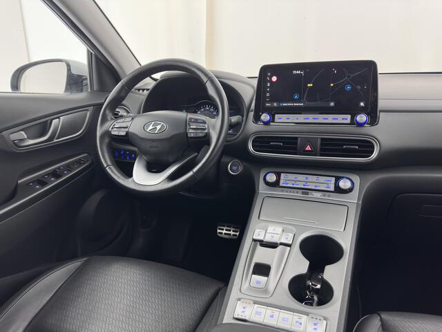 Hyundai Kona EV Premium 64 kWh {SOH-100%} [ 3-Fase ] (INCL.BTW) *LEATHER | KRELL-AUDIO | HEAD-UP | FULL-LED | NAVI-FULLMAP | DAB | ADAPT.CRUISE | KEYLESS | CAMERA | BLIND-SPOT | LANE-ASSIST | DIGI-COCKPIT | COMFORT-SEATS | TOWBAR | 17''ALU*