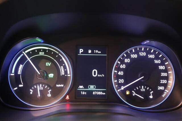 Hyundai Kona 1.6 GDI Hybrid Comfort | Camera | Climate control | AppleCarplay AndroidAuto Navigatie | Cruise control |