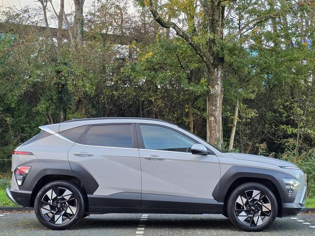 Hyundai Kona 1.6 GDI HEV 140 PK Comfort | Apple carplay & Android auto | Camera | Parkeersensoren voor en achter | Lichtmetalen velgen 18'' | Navigatie | Keyless entry |
