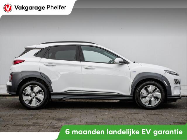 Hyundai Kona EV Fashion 64 kWh Navigatie/ Blindspot/ Camera/ Dab/ Adapt. cruise/ DAB+