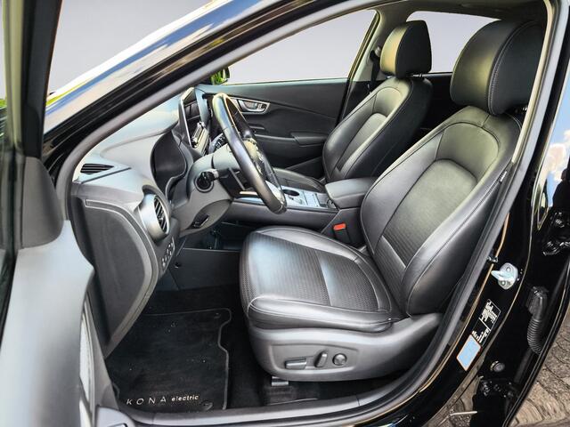 Hyundai Kona EV Premium 64 kWh 3-Fase 1e-Eig. & Dealer-Onderh. BOVAG-Garantie. NL-Auto..