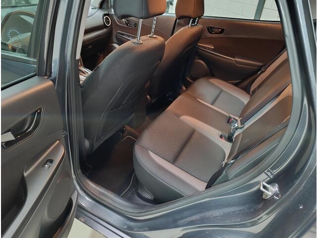 Hyundai Kona 1.6 GDI HEV Fashion Climate controle | Navigatiesysteem | Parkeersensoren | Cruise control | Keyless