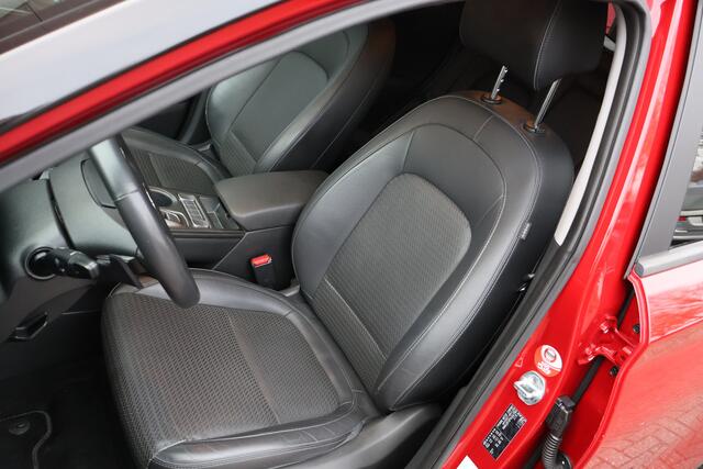 Hyundai Kona EV Premium 64 kWh | Camera | ACC | Krell Sound | Navigatie |