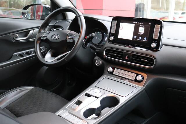 Hyundai Kona EV Premium 64 kWh | Camera | ACC | Krell Sound | Navigatie |