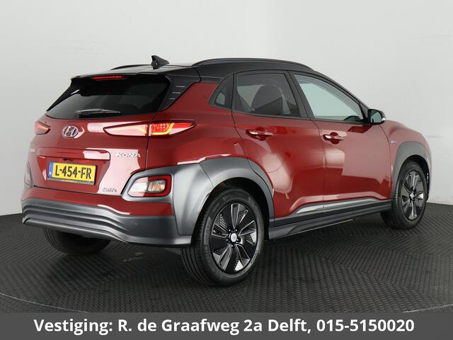 Hyundai Kona EV Fashion Design 64 kWh Two-Tone 400 km actieradius | ACCU 100% | Navigatie | Schuif-/Kanteldak | Leder |