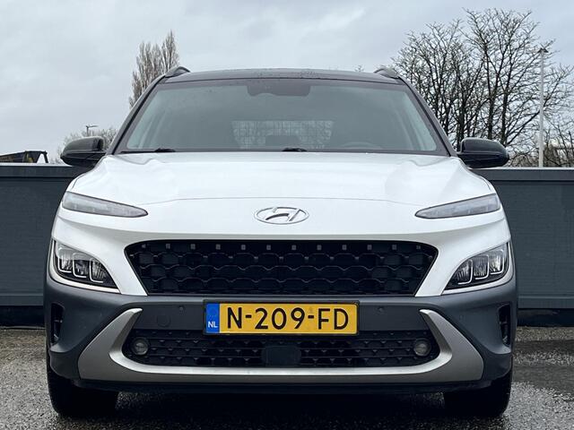 Hyundai Kona 1.6 GDI HEV Premium | Lederen bekleding | Trekhaak | 18'' 2-tone Lmv | Head up display | Adaptieve cruisecontrol |