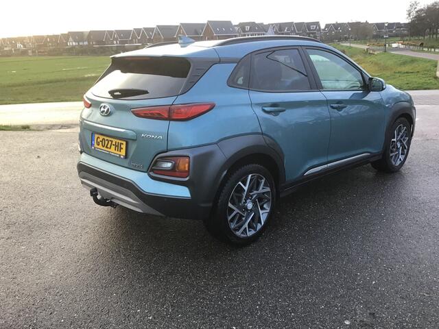 Hyundai Kona 1.6 GDI HEV Premium Bj2019 airco leder apk september2027