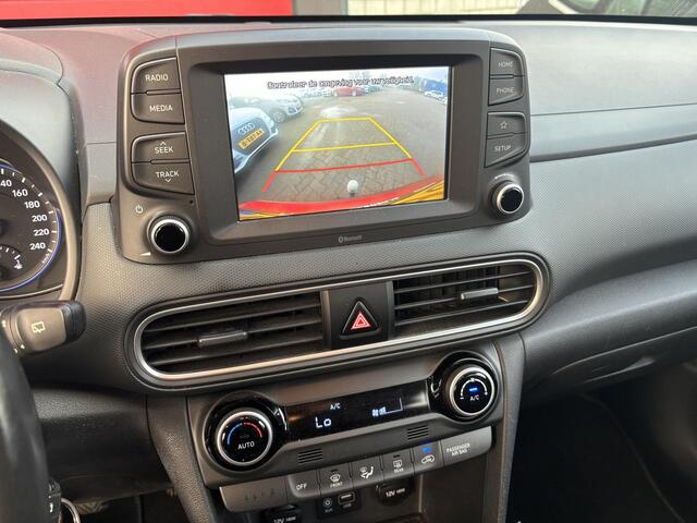 Hyundai Kona 1.0T Comfort TREKHAAK / CAMERA / CARPLAY / DAB+ / CLIMA / PDC / BLUETOOTH / CRUISE / NL-AUTO
