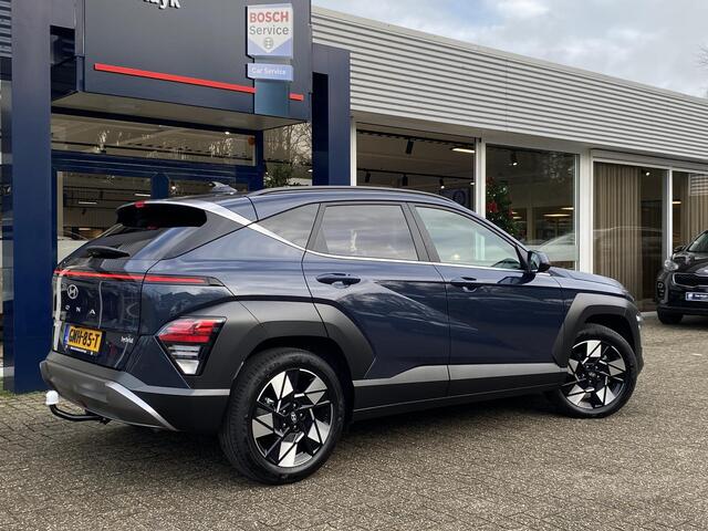 Hyundai Kona 1.6 GDI HEV Comfort Smart / Automaat / NL-Auto / 1-Ste Eigenaar / 18.000 Km / Fabrieksgarantie / Keyless / Digitaal Dashboard / LED / DAB / Apple-Carplay&Android-Auto / Navi / Camera / Stuur+Stoelverwarming / Adaptieve Cruise-Control / Lane-Assist / E-Ach