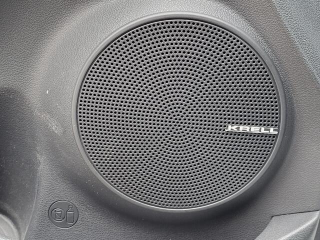 Hyundai Kona EV Comfort 64 kWh / 3 Fasen Laden /CCS Snelladen / WLTP bereik 484 km / Dealer onderhouden / Apple Carplay / Android Auto / Camera / Kreil audio / DAB / Stuur-, en voorstoelverwarming