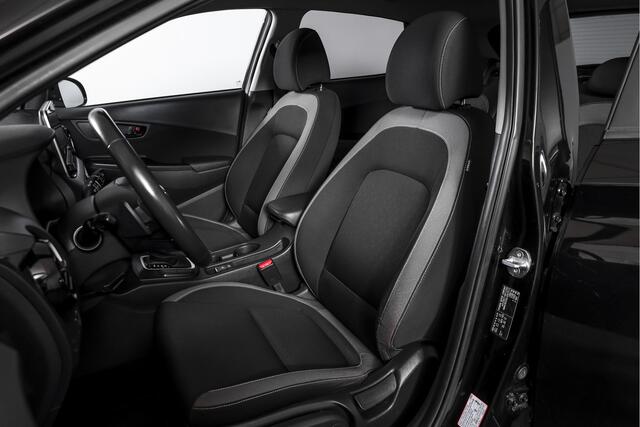 Hyundai Kona 1.6 GDI HEV Comfort - Automaat | Cruise | PDC | Camera | NAV + App. Connect | ECC | Afn. Trekhaak | DAB | LM 16" |