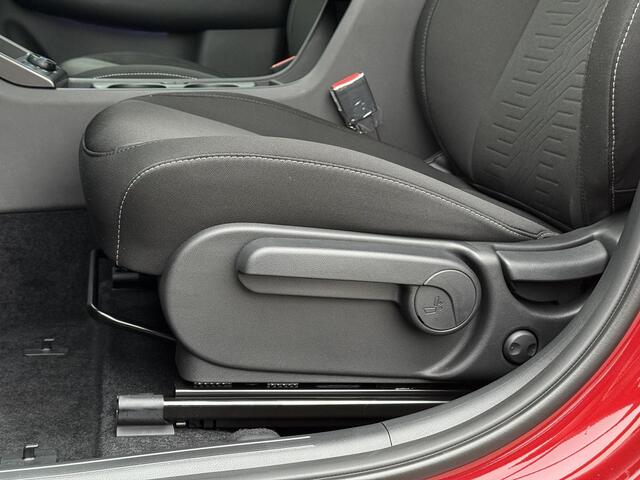 Hyundai Kona 1.6 GDI HEV Comfort Smart / 3000 Korting / Stoel- & Stuurverwarming / Achteruitrijcamera / Digitaal Dashboard / 18 Inch /