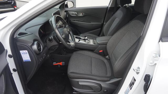 Hyundai Kona EV Comfort 64 kWh 3-fase Dealeronderhouden