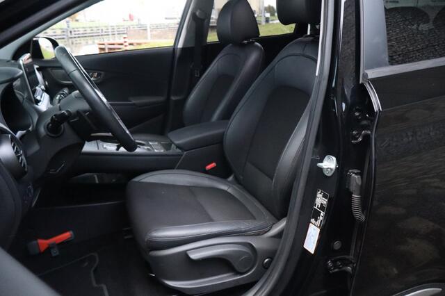 Hyundai Kona EV Fashion 64 kWh. | Geen import | Schuifdak | Stoelverwarming |