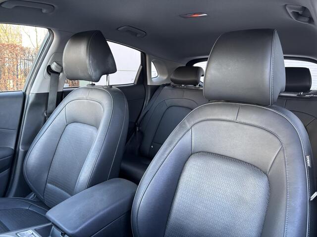 Hyundai Kona EV Premium 64 kWh -