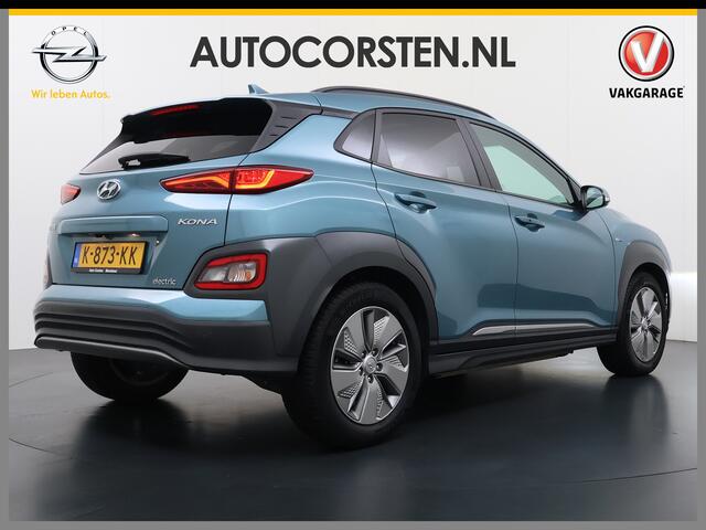 Hyundai Kona EV 64kWh SOH 100% Fase 3 Warmtepomp Leder Schuif-/kanteldak Head-Up Display Adap.Cruise Apple Carplay Android Auto Navi Ecc Camera Pdc Krell®-Audio Limited Keyless Stoelverwarming/Koeling Stuurverwarming Elek.Stoelen Blind Spot Monitoring Lane Assist DAB 