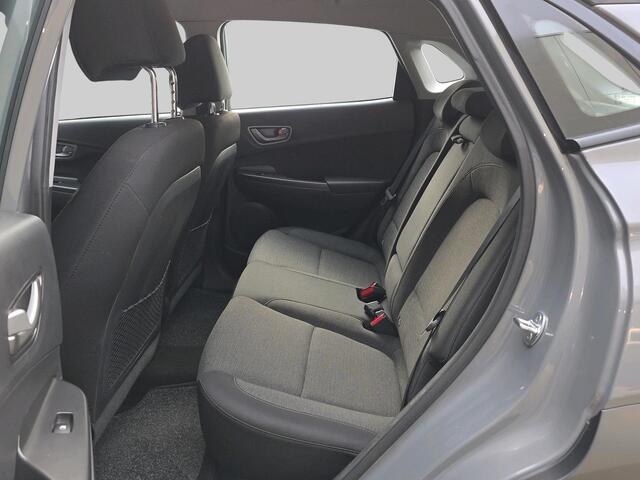 Hyundai Kona EV Comfort Smart 39 kWh | Automaat | Stoelverwarming | Achteruitrijcamera | Navigatie |