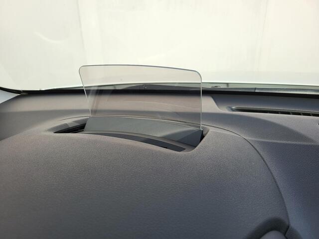 Hyundai Kona EV Fashion 64 kWh Automaat / Dealer onderhouden / HUD / Navigatie / Stuur- en stoelverwarming /