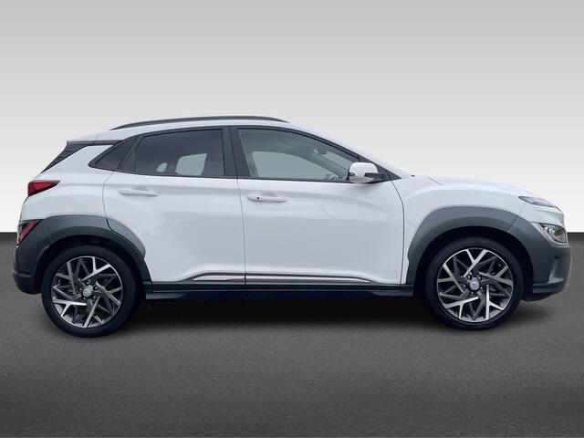 Hyundai Kona 1.6 HEV Premium Sky | Schuifkanteldak | Leder