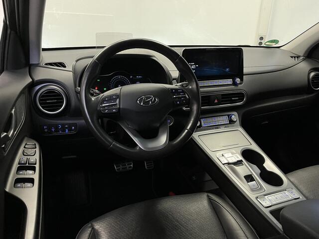 Hyundai Kona EV Premium 64 kWh | 1e-EIG. | 3-FASE | SOH 100% | HEAD-UP | STOELKOELING |