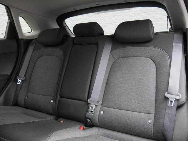 Hyundai Kona EV 64kWH FASHION/ 3-FASE/ SOH 100%/ HEAD-UP/ BLINDSPOT/ KEYLESS