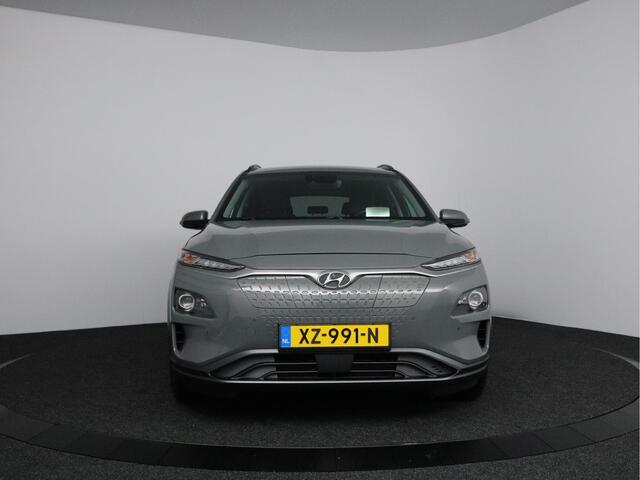 Hyundai Kona EV Premium 64 kWh Warmtepomp | Trekhaak