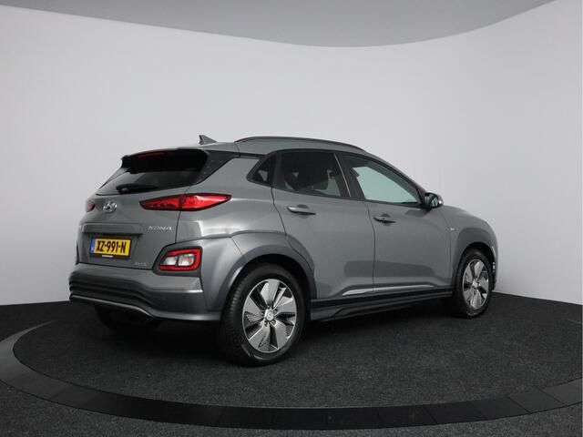 Hyundai Kona EV Premium 64 kWh Warmtepomp | Trekhaak