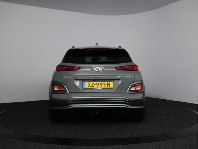 Hyundai Kona EV Premium 64 kWh Warmtepomp | Trekhaak