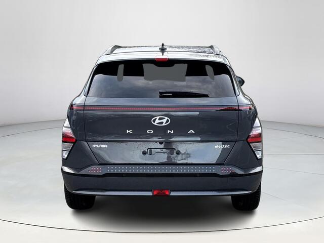 Hyundai Kona Electric Long Range Pure Edition 64.8 kWh | Apple Carplay / Android Auto | Navigatie | Stoel / Stuurverwarming | Camera | Uit Voorraad Leverbaar |