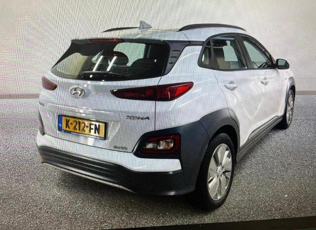 Hyundai Kona EV Comfort 64 kWh/204PK/Carplay/Climate/Led