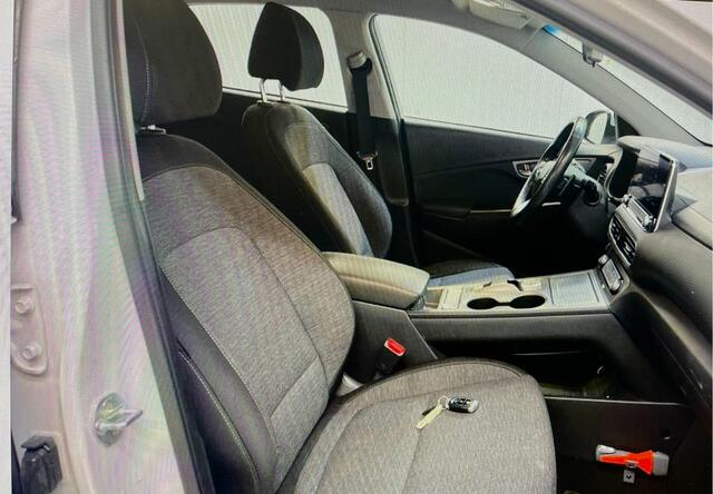 Hyundai Kona EV Comfort 64 kWh/204PK/Carplay/Climate/Led