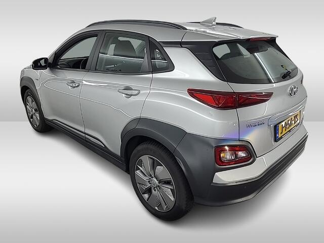 Hyundai Kona EV Comfort 64 kWh 3-Fase Dealer-Onderh. BOVAG-Garantie. NL-Auto.