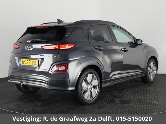 Hyundai Kona EV Premium 64 kWh | Schuif-Kanteldak | Stuur-& Stoelverwarming | Apple Carplay&AndroidAUTO | Leder | Camera |