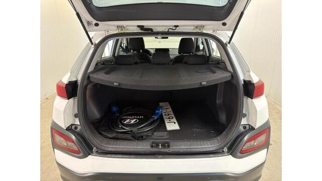 Hyundai Kona EV Comfort 64 kWh 3-Phase | Navi | Camera | Krell Sound |
