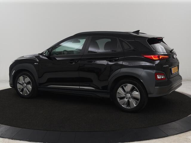 Hyundai Kona EV Fashion 64 kWh | SOH 100% | 3 Fase | Head-Up | Camera | Adaptive cruise | Krell Audio | Wamtepomp | Carplay | Navigatie | Bluetooth