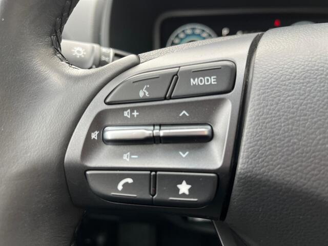 Hyundai Kona 1.6 GDI 140pk HEV Fashion | PREMIUM LEDEREN INTERIEUR | CLIMA | APPLE CARPLAY / ANDROID AUTO | ELEK. VERSTELBARE STOELEN | DODEHOEKBEW. |