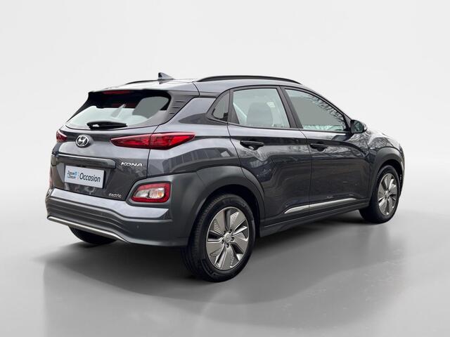 Hyundai Kona EV Comfort 64 kWh | 3-Fase | 12 Maanden Bovag Garantie | Eerste Eigenaar |