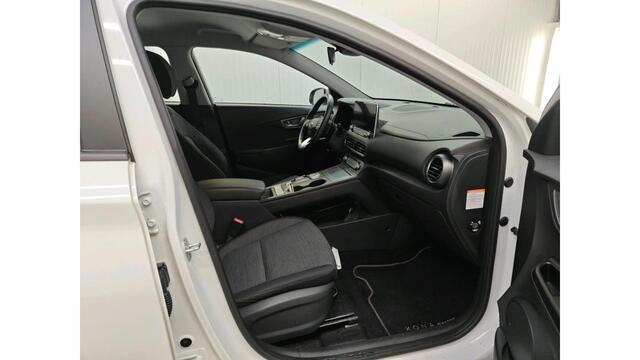 Hyundai Kona EV Comfort 64 kWh | 44400 Km !