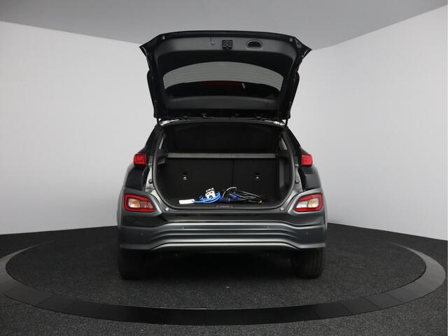 Hyundai Kona EV Fashion 64 kWh | Navigatie | Achteruitrijcamera |